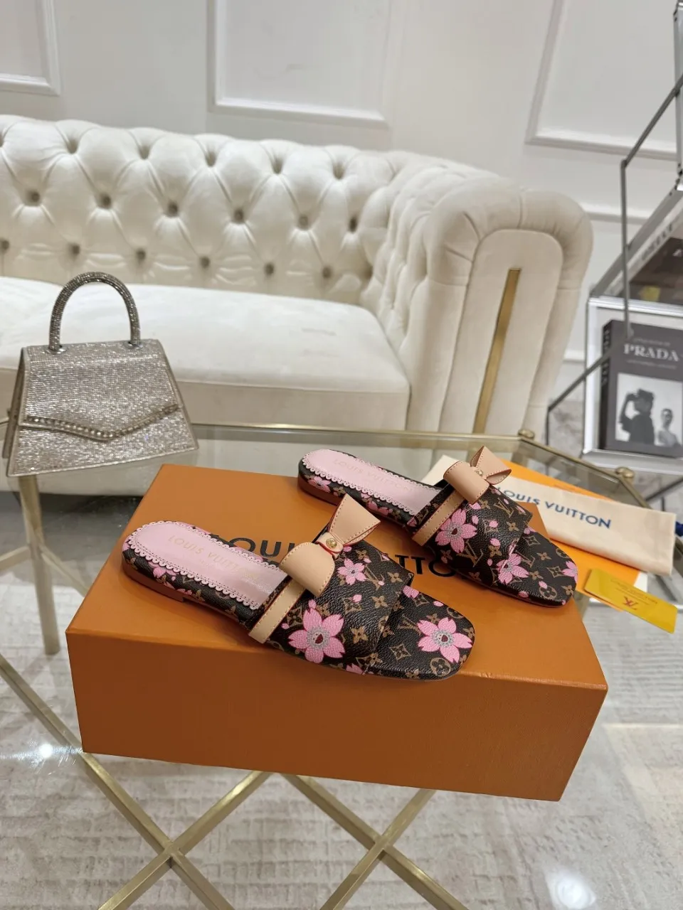 👟👟Ex-factory price 340👟👟 Genuine leather sole +40 Lv denim jacquard slippers, ex-factory price 70-43 Leather sole +40